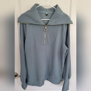 3/4 zip pullover. Beautiful blue/ green/ gray color.
